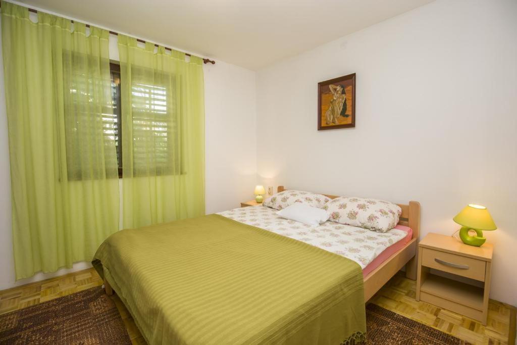 Apartman Laurus Malinska Kültér fotó